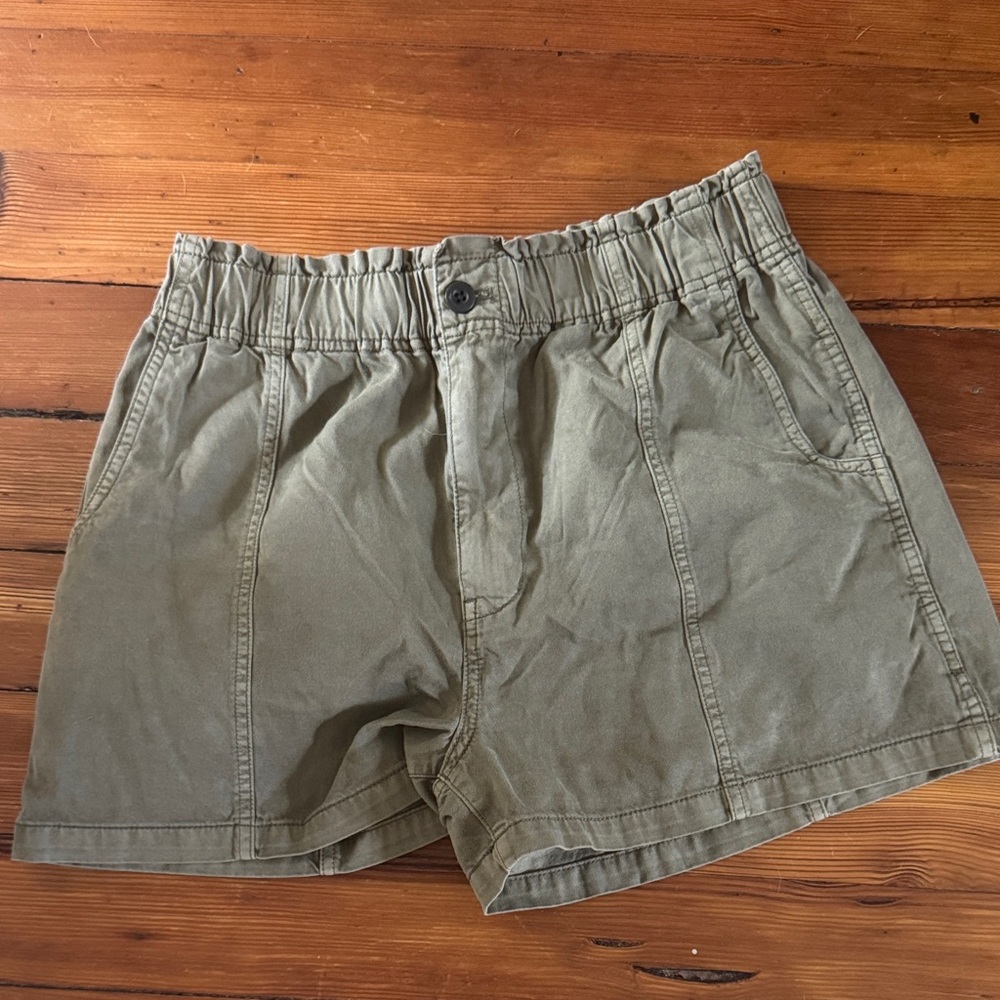 Madewell Olive Green Women's Shorts